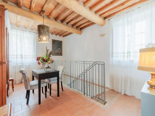 Gambar di galeri bagi Villa in Tuscany with Private Pool & Hill Views di Pieve di compito