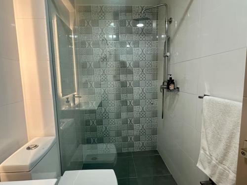 Ένα μπάνιο στο Unicentro Apartamentos, WiFi y Parking Gratis