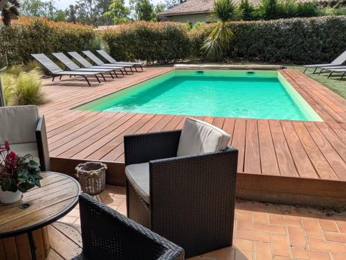 Grande maison landaise avec piscine privée, proche plage, pour 8 personnes à Biscarrosse - FR-1-319-398