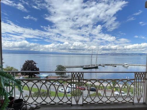 Appartement moderne près des thermes avec balcon et animaux admis - FR-1-498-68