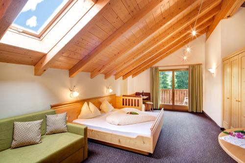 Postel nebo postele na pokoji v ubytování Hotel Wieslhof