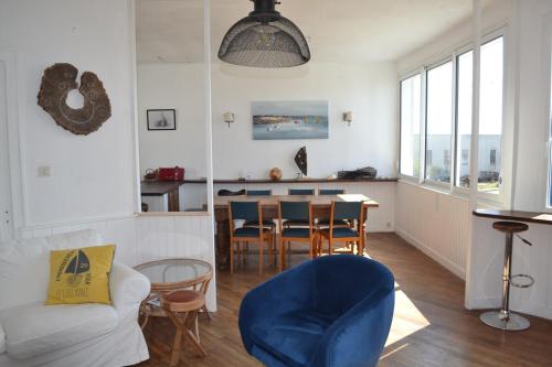 large apartment with sea view and port of guilvinec