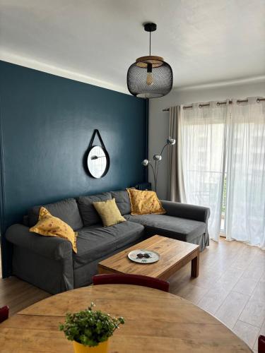 Boudoir Antibes walking distance beach & antibes