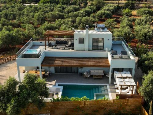 Villa Mourelo luxury villa in chania with private pool jacuzzi