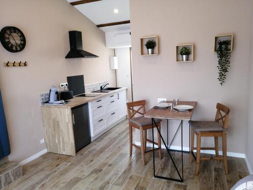 Charmant logement 2 personnes avec extérieur