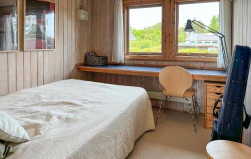 Cama o camas de una habitación en 3 Bedroom Stunning Home In Øster Assels