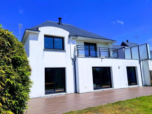 Villa SPACIEUSE EN BORD DE MER