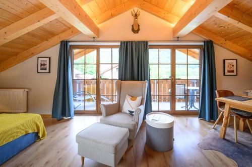 Χώρος καθιστικού στο Das Bergquartier - Ferienwohnung Mühlberg