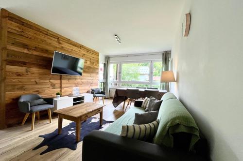 Nice apartment with mountain views