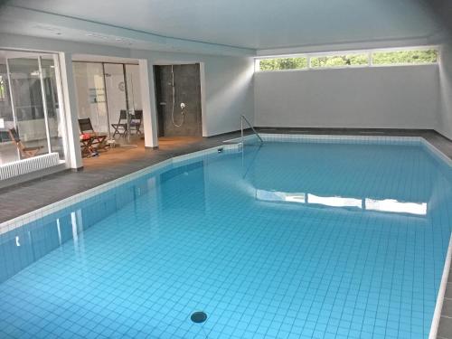 Πισίνα στο ή κοντά στο Condominio Panorama, 2 5-Zimmerwohnung by HolAp SA