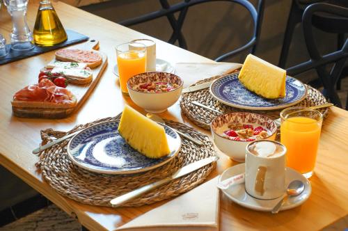 Mad på hotellet eller i nærheden