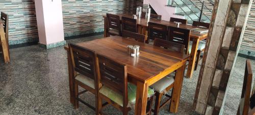 Εστιατόριο ή άλλο μέρος για φαγητό στο Hote SSS Cafe And Restaurant