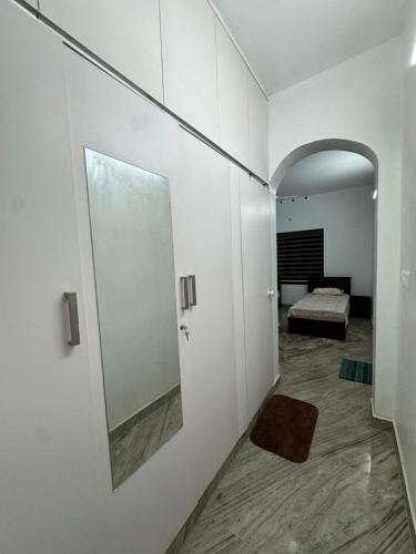Niharika Homestayにあるベッド