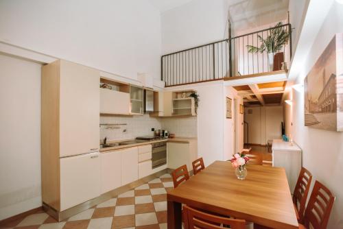 Dapur atau dapur kecil di Valdossola Loft