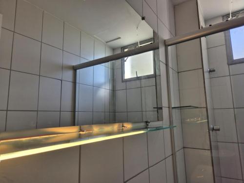 Bilik mandi di Caloroso apartmento em Sete Lagoas