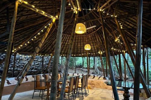Εστιατόριο ή άλλο μέρος για φαγητό στο Prithwe Earthing Center