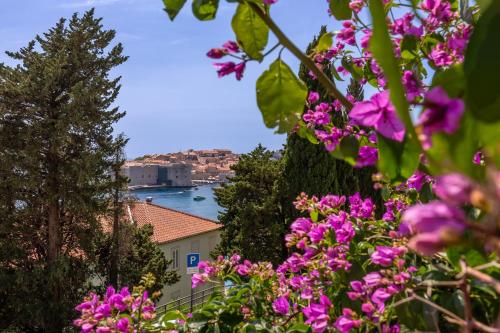 Unique Mediterranean Star Apartment with Spa zone