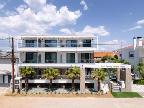 B&D Luxury Studios Suites