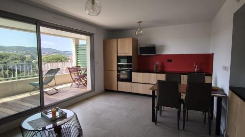 Appartement T2 neuf avec piscine à Sainte-Maxime