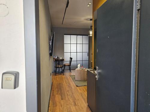 Svetainės erdvė apgyvendinimo įstaigoje Amafiore Apartment