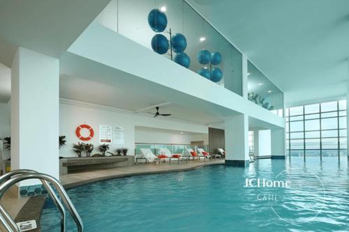 Πισίνα στο ή κοντά στο Tritower Near CIQ Johor Bahru by JCHOME MWM
