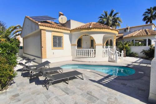 Casa Limonero by Rental Hero