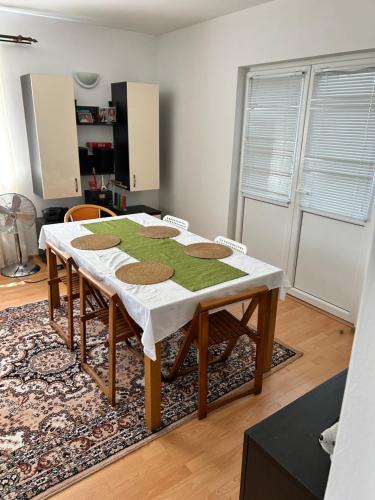 Fotografie z fotogalerie ubytování Dominic Country Guest House v destinaci Crevedia Mare