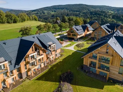 Aldrov Resort