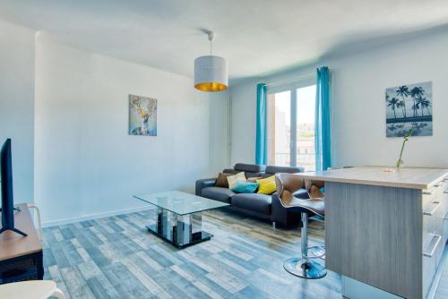 Grand T5 de 103 m2 au Bd Guigou avec 4 balcons