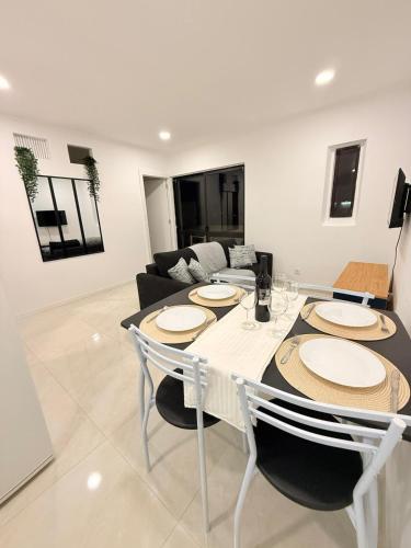 OuraFlats