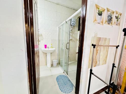 Ένα μπάνιο στο Beach Studio Apartment