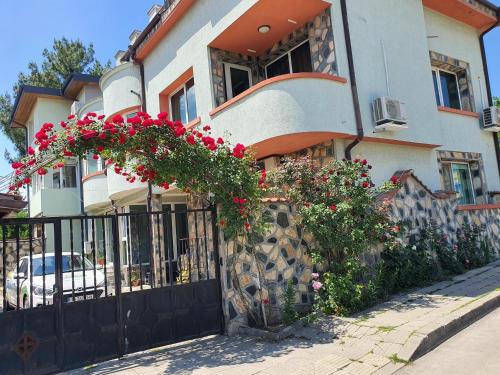 АПАРТАМЕНТ ЗА ГОСТИ 