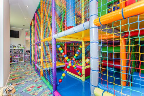 an indoor play room with a play equipment at Willa Aisza in Jastrzębia Góra