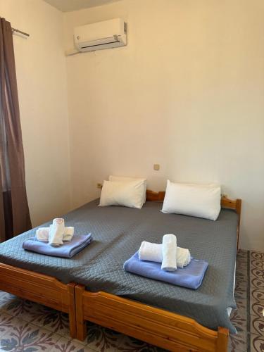 Katil atau katil-katil dalam bilik di Αthena apartments