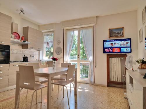 Kuchyň nebo kuchyňský kout v ubytování Casa Orso