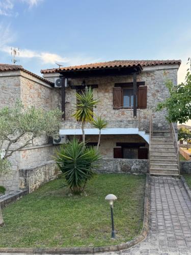 Gallery image of Helen's Stone House in Siviri