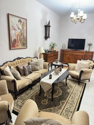 2 bedroom apartment 50 meters from the sea