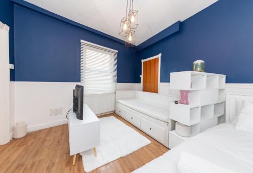 Galeriebild der Unterkunft Free Parking 2 Beds Studio Flat close to River Thames in Reading