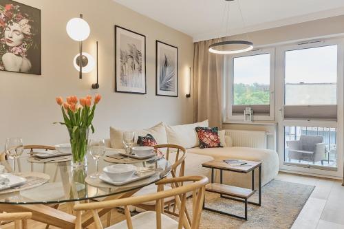 Golden Hour Apartment - Odrowców 5