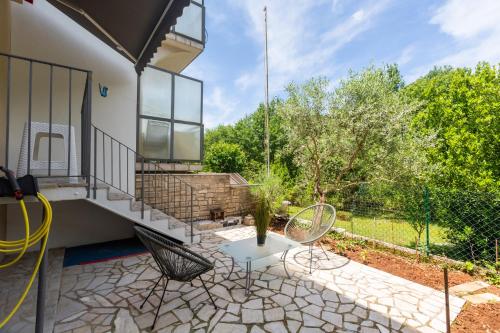 Exodus residence