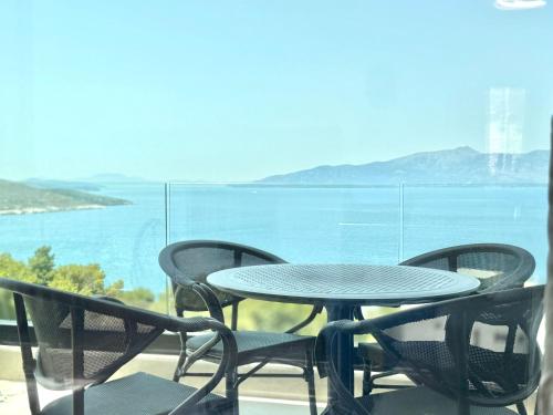 Panorama 303 Sea View Apartment