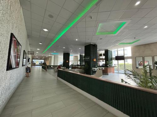 Ο χώρος του λόμπι ή της ρεσεψιόν στο Private Apartment at Maré St Clair Hotel