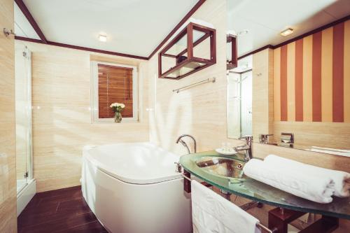 Koupelna v ubytování Hotel Vivaldi