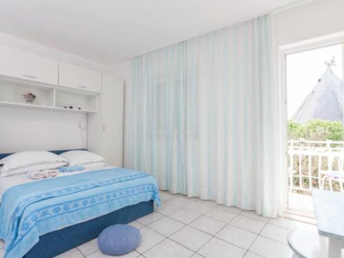 Apartments Lili - Two Bedroom Apartment Balcony
