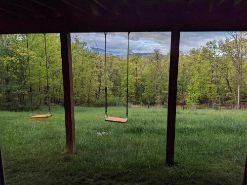 Zahrada ubytování Shenandoah Thunder Chalet Guest Suite
