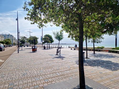 Appartement T2 aux Sables d'Olonne, Face Mer, 3 Pers - FR-1-331-231