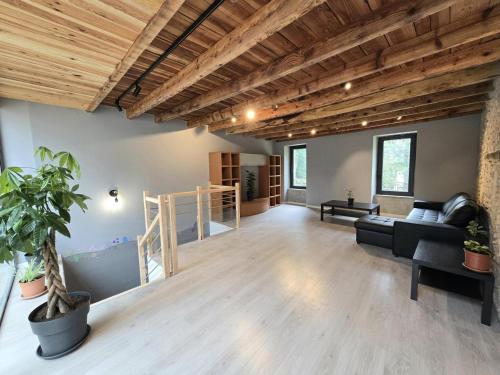 Maison de village authentique avec wifi et parking à Loubéjac - FR-1-616-486