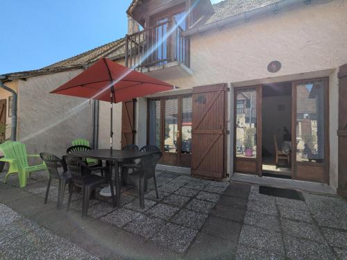 Gîte en Berry avec Wi-Fi, Randonnée et Nature Sauvage - FR-1-591-742