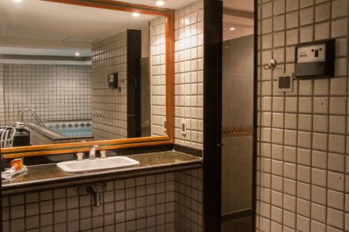 Un baño de Te Adoro Hotel (Adult Only)