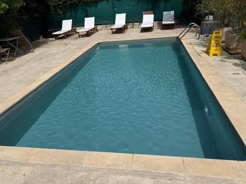 Le clos d'Aix Célony studio 9 parking et piscine Clim